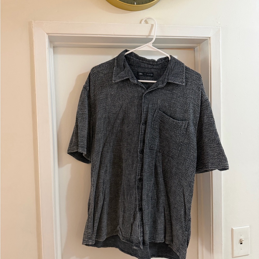 Zara Men's Charcoal Casual Button-Down Shirt